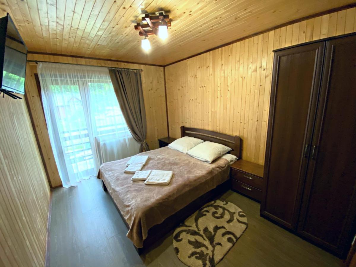 Під Магурою Hotel Vorokhta Exterior photo