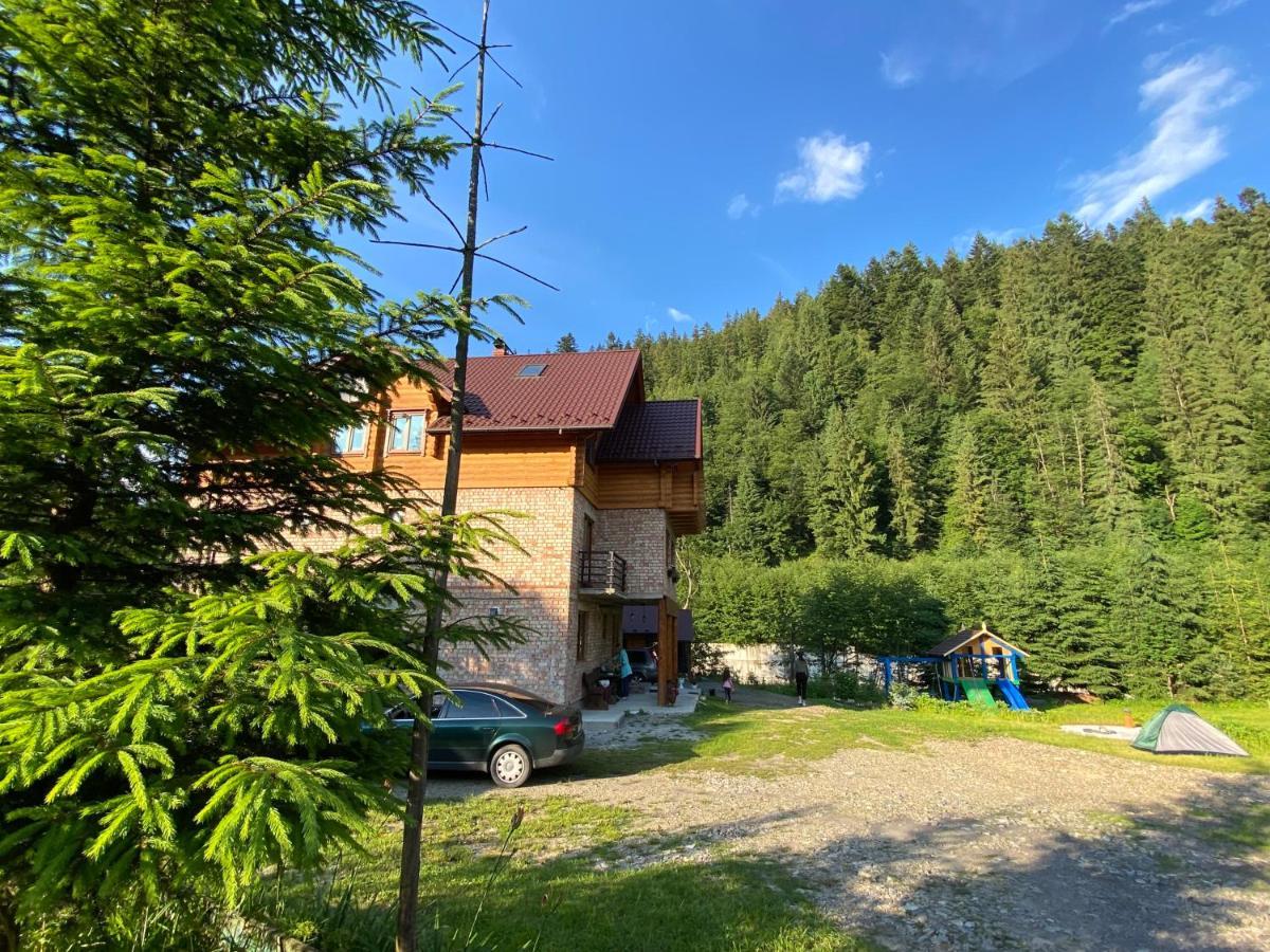 Під Магурою Hotel Vorokhta Exterior photo