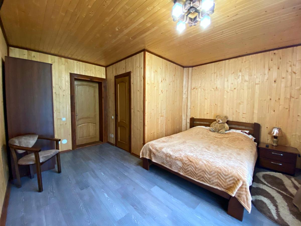 Під Магурою Hotel Vorokhta Exterior photo